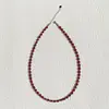 Flores Florecientes ~ Cadena para Clavícula de Atmósfera Vintage para Mujer con Perlas Rojas y Azules, Diseño de Nicho, Elegante Collar Gargantilla