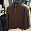 Transmissão ao Vivo de Camiseta Masculina de Meio Zíper com Gola Alta e Manga Longa Estilo Novo Outono e Inverno 2026 Suéter Casual Versátil para Homens Jovens e de Meia-Idade