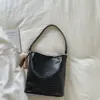 Bolso Bandolera Tipo Cubo Tejido Moderno y Elegante para Mujer 2025 Nuevo Bolso de Hombro de Gran Capacidad para el Trabajo