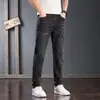 Jeans elásticos al por mayor transfronterizos para hombre, estilo coreano, ajustados rectos, de moda, casual para hombre, pantalones largos de primavera y otoño