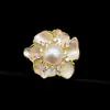 Broche de Camélia, Broche de Flor de Pérola Feminino e Elegante de Alta Qualidade, Acessórios Versáteis de Alta Qualidade para Lapela de Casaco