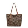 Bolsa tote com estampa retrô, grande capacidade, novo estilo 2026, bolsa de mão casual, bolsa de ombro versátil, bolsa feminina da moda europeia e americana