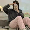 Pijamas Más Vendidos Transfronterizos para Mujer, Otoño e Invierno, Forro Polar Cálido y Dulce, Conjunto de Ropa para el Hogar de Coral Fleece que se Puede Usar Afuera