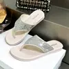 Gaomeilun Wooohu Transfronterizo Nueva Moda Brillante Diamante Gama Alta Mujer Impermeable Chanclas