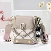 Mini bolso cuadrado, nuevo modelo de verano, estilo coreano, simple y moderno, bolso de teléfono versátil para hombro y cruzado, moderno, para mujer