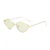 Nuevo Estilo Distintivo Triángulo Ojo de Gato Metal Gafas de Sol Hombres Hip Hop Moda Gafas de Sol Mujeres Celebridad de Internet Sesión de Fotos Callejera Gafas de Sol Protectoras