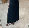 Conjunto de vestido suéter tejido para mujer, atuendo estilo coreano otoño/invierno 2026, un conjunto completo con un toque de alta gama, conjunto de dos piezas