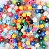 Colgante de Corazón y Flor de Pintura Acrílica de Colores Agujero Recto Cuentas Sueltas Material para Joyería de Collares Hechos a Mano DIY