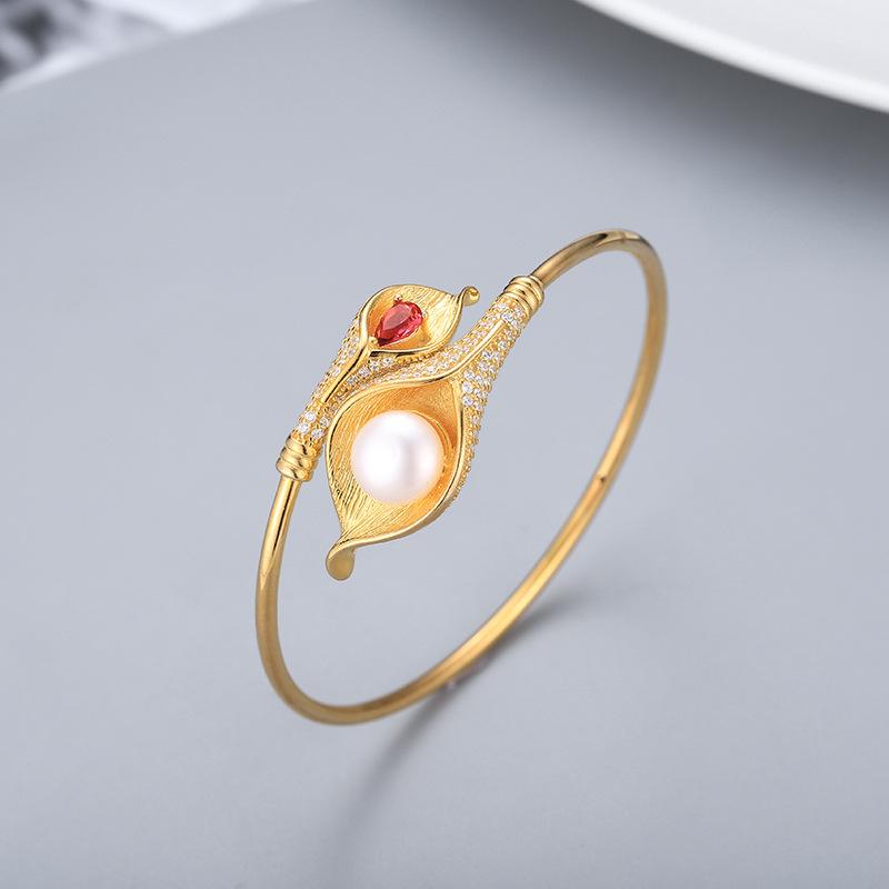 274ac96e82532238ae844bc2418bf3