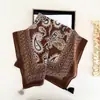 Chal de Aire Acondicionado con Borlas de Múltiples Patrones Vintage, Bufanda de Protección Solar, Estilo Lunares y Paisley, Bufanda Delgada con un Ambiente Vintage