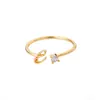 Anillo de letra AliExpress 26 letras AZ oro chapado en oro de 18 quilates anillo unisex anillo de dedo creativo joyería al por mayor