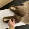 Sapatos casuais femininos Baotou, novo estilo da moda primavera e outono 2026, sapatos peludos de sola grossa, versáteis e populares para uso casual