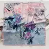 Nuevo 70 Elegante Artístico Bufanda Cuadrada Pequeña para Mujer de Primavera y Verano Bufanda Delgada Combinación Herramienta Profesional Bufanda Elegante para Atar Bolsos