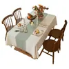 Mantel Retro de Algodón y Lino Estilo Country Americano con Borlas, Creando una Atmósfera de Lujo para Mesas de Comedor y Mesas de Café, Disponible para Suministro Transfronterizo
