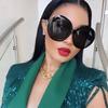 Gafas de Sol Transfronterizas 2025 Nuevo Estilo Europeo y Americano Mismo Estilo que las Celebridades de Internet para Mujer con Montura Grande y Rostros Redondos, Aspecto Retro Adelgazante Tendencia de Gafas de Sol Estilo Callejero