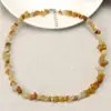 Accesorios de Collar de Cristal con Grava de Colores Irregulares Estilo Resort para Mujer, Cadena Versátil de Piedra Natural con Cuentas para Clavícula de Verano