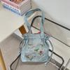 54203 2025 Nuevo Llegada Bordado de Moño Gran Capacidad Mezclilla con Cordón Bolsa de Tote de Hombro de Moda