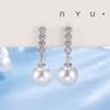 Aretes de moda para mujer, estilo coreano, fila de diamantes incrustados, palabra, ABS, perla de imitación, aretes de personalidad para viajeras, venta al mayoreo de fábrica, generación