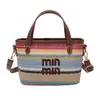 Bolsa Transversal Versátil de Palha Listrada Bolsa de Ombro Estilo Férias 2026 Moda Casual para o Dia a Dia Bolsa Saco