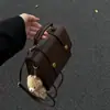 Mochila de uniforme estilo japonés y coreano para mujer, nueva mochila de gran capacidad para el trabajo y los desplazamientos, bolso de mano elegante y versátil, envío gratuito disponible