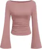 Camiseta Europeia e Americana Americana Sexy Cor Pura Decote Canoa Manga Sino para Mulheres 2025 Outono Ajuste Slim Plissada Modeladora Top Manga Longa