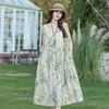 Vestido de verano de algodón y seda sin mangas para mujer, talla grande, corte holgado, estilo largo, nuevo vestido floral de alta gama estilo resort