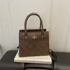 Bolsas de Mano Retro Europeas y Americanas para Mujer, Gran Capacidad, Estilo Nuevo, Bolso de Hombro Elegante Estampado, Diseño Elegante, Bolso Tote Cruzado Moderno