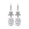 Transmisión en Vivo Más Vendido Ganchos para Oreja con Corte de Flor de Hielo Flor de Ciruelo Incrustados con Gemas de Colores y Brillantes Joyas para Oreja de Diamante de Alto Carbono Dropshipping de Xiaohongshu