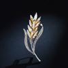 Broche de perla con flor de peonía, ramillete de estilo chino vintage, accesorio femenino, broche de abrigo de alta gama, regalo femenino para mujer