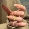 Colar Borboleta Quebrada de Gelo para Mulheres, Design de Nicho Ins, Elegante e Luxuoso, Corrente Doce para Clavícula para Uso no Verão