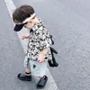 Camisa Nuevo Estilo 2025 para Niños, Camisa de Verano Delgada de Manga Corta con Dibujos de Flores, Guapo para Bebés Niños
