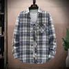2025 Nova Camisa Casual de Flanela de Manga Longa Masculina Primavera e Outono Versátil Estilo Coreano Fina Jaqueta Masculina Jovem
