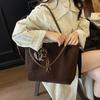 Bolsa Tote Suede Fosco Grande Capacidade Retrô para Mulheres Novo Estilo 2026 Bolsa de Ombro Simples para Roupas de Trabalho com Toque de Luxo