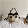 Elegante y atractiva bolsa tote para mujer, nueva colección otoño 2026, bolsa tote casual, bolso de hombro de moda, bolso cruzado retro