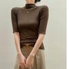 Camiseta de Modal con Cuello Alto y Mangas de Tres Cuartos Negra para Mujer Verano Nueva de Gama Alta con Efecto Adelgazante Moderna
