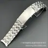 Relógio masculino estilo executivo com movimento chinês NH35, um modelo popular para exportação, apresentando um movimento mecânico totalmente automático e um mostrador luminoso