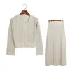 Traje de Punto con Pedrería Nuevo Primavera Temprana 2026, Cárdigan Corto de Punto Hueco con Cuello Redondo y Falda, Conjunto de Dos Piezas para Cena y Cita
