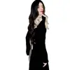Impresionante Vestido Negro de Manga Larga Estilo Hepburn Francés para Mujer en Otoño e Invierno, Combinado con un Abrigo y Usado como Capa Base, Vestido Largo Ajustado al Cuerpo