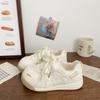 Zapatillas Amarillas para Mujer de Diseño de Nicho de Moda Ins Versátiles Casuales Blancas Zapatos de Entrenamiento Alemanes