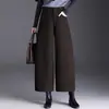 Pantalones de mujer de pierna ancha tipo globo, largo 9/10, nuevo estilo otoño 2026, pantalones casuales holgados y estilizados, pantalones de cintura alta con pierna curva para figuras petite, modernos