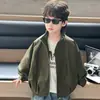 Chaqueta de cuero para niños, estilo nuevo otoño 2026, chaqueta de cuero elegante y genial con cuello alto para niños pequeños