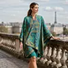 Nuevo chal clásico de moda versátil de alta calidad para otoño e invierno, cachemira sintética, estilo étnico, adecuado para fotografía de viajes en Xinjiang y Tíbet
