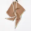 [Marco doble] Bufanda triangular de lana tejida Bufanda pequeña coreana nueva Bufanda de otoño e invierno ins Bufanda versátil