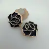 Acessórios para Joias DIY Charms Integrados para Sapatos Flor Dourada com Gotejamento de Óleo Galvanizado Fecho de Fivela Plástica