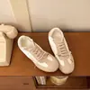 Tênis de Treino Alemães Estilo Ballet com Salto Interno para Mulheres Baixas, Sapatos Casuais Respiráveis para o Verão, Tênis Versáteis e Elegantes