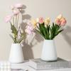 Jarrón de plástico imitación cerámica al por mayor de fábrica blanco patrón vertical arreglo floral moderno simple linterna oficina decoración del hogar flor