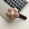 Color Café con Leche Flor Pinza de Pato Pinza de Pelo Grande para la Parte Posterior de la Cabeza Pinza de Pelo para Mujer Nuevo Otoño e Invierno Pinza de Peluche de Una Pieza