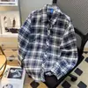 Camisa de Algodón Cepillado con Bolsillo y Solapa a Cuadros de Peso Pesado para Hombres y Mujeres Bloqueo de Color Toque de Alta Gama Estilo Retro Vintage Otoñal Camisa de Manga Larga