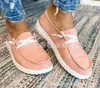 Venta al por mayor de fábrica zapatos casuales de mujer coreanos con cordones zapatos planos talla grande 40-43 estación independiente comercio exterior suministro transfronterizo