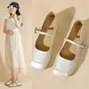 Zapatos de mujer de elegancia nocturna estilo francés 2026 nuevos zapatos Mary Jane vintage de otoño con tacón medio, zapatos de cuero versátiles de punta cuadrada